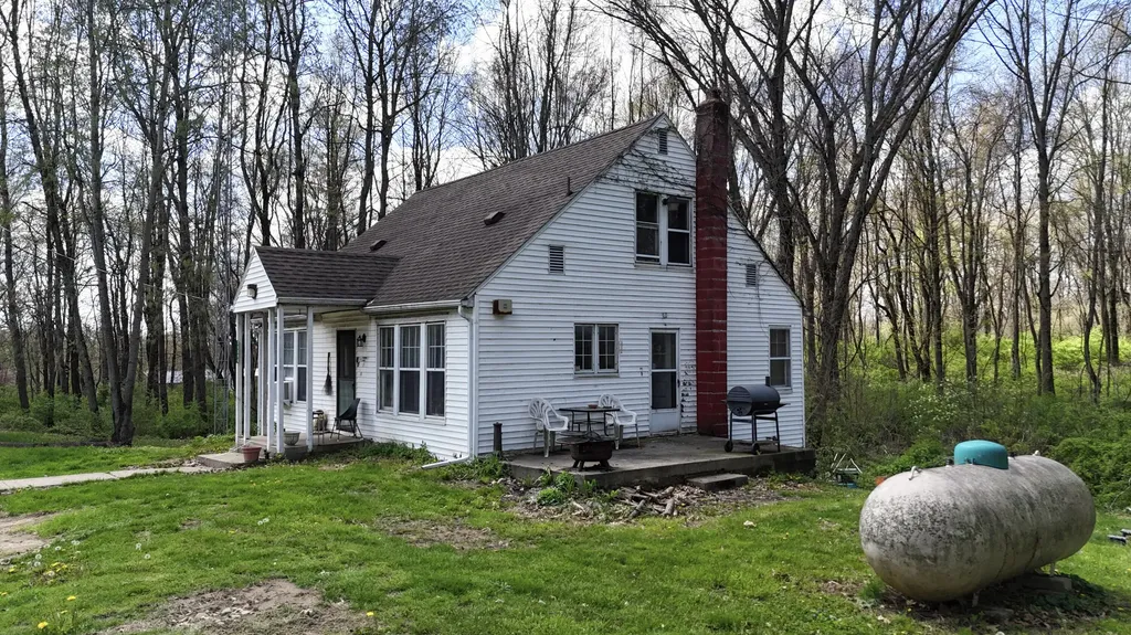 56896 Sunnyside Avenue Lagrange Township MI 49031