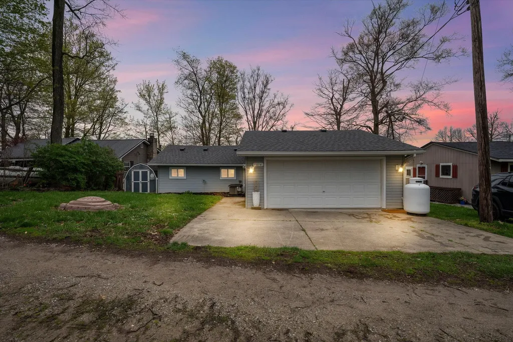 9874 Highland Drive Camden Township MI 49255