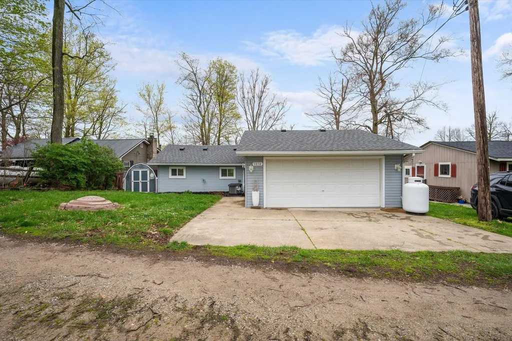 9874 Highland Drive Camden Township MI 49255