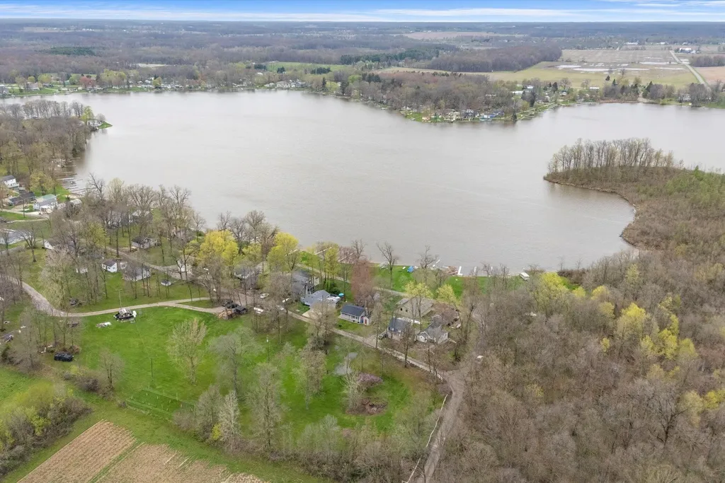 9874 Highland Drive Camden Township MI 49255