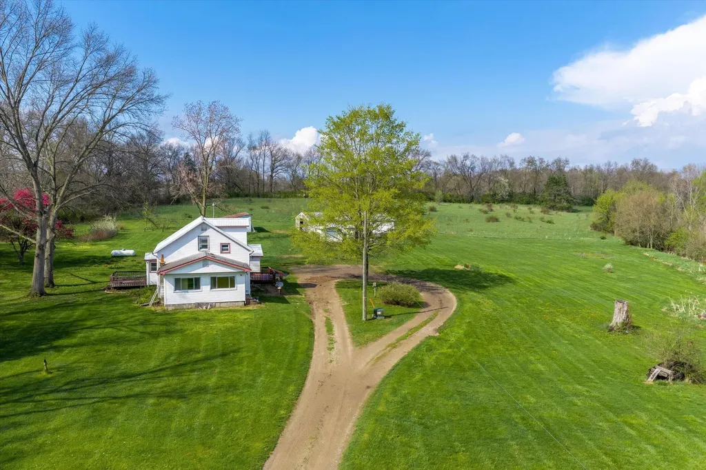 23476 Jefferson Center Street Jefferson Township MI 49031