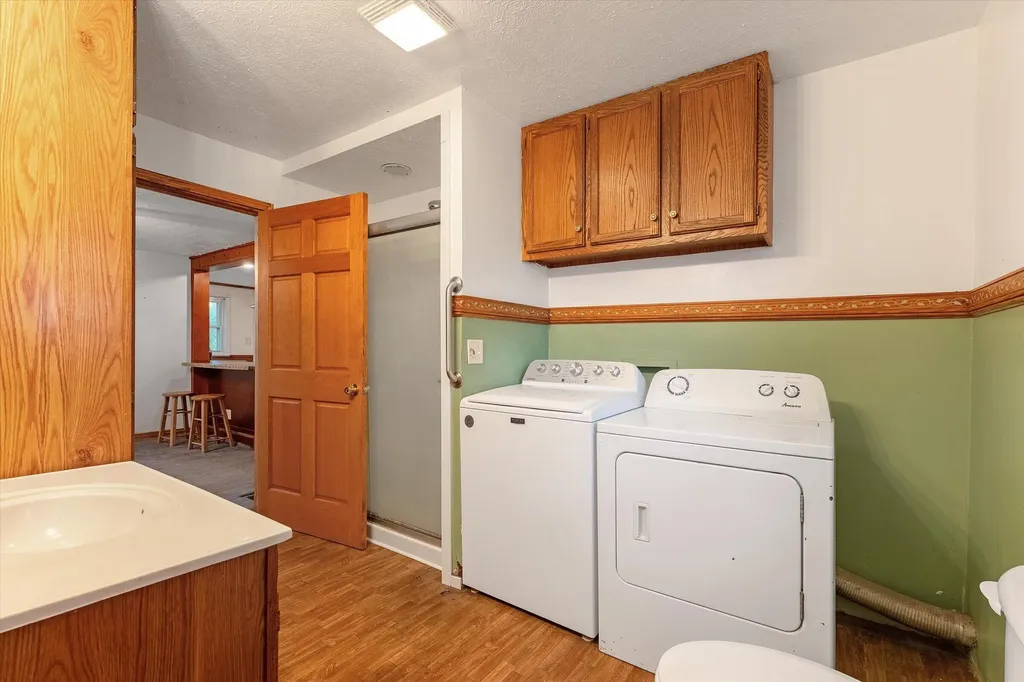 23476 Jefferson Center Street Jefferson Township MI 49031