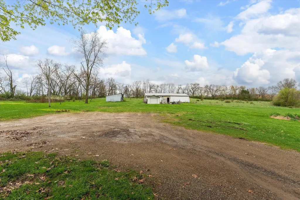 23476 Jefferson Center Street Jefferson Township MI 49031