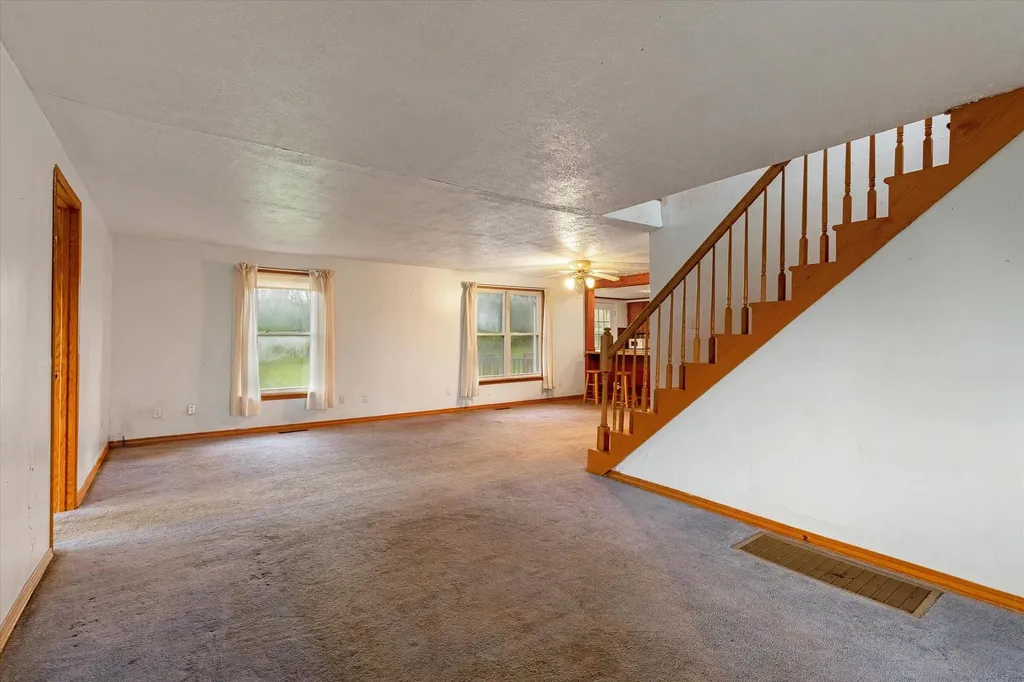 23476 Jefferson Center Street Jefferson Township MI 49031
