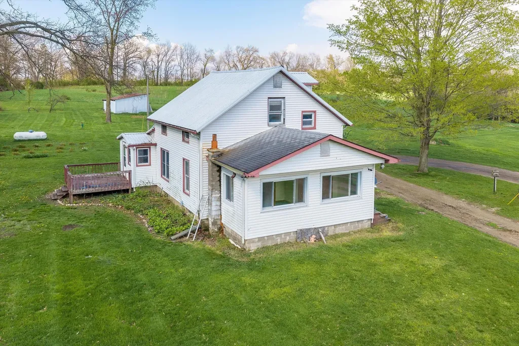 23476 Jefferson Center Street Jefferson Township MI 49031