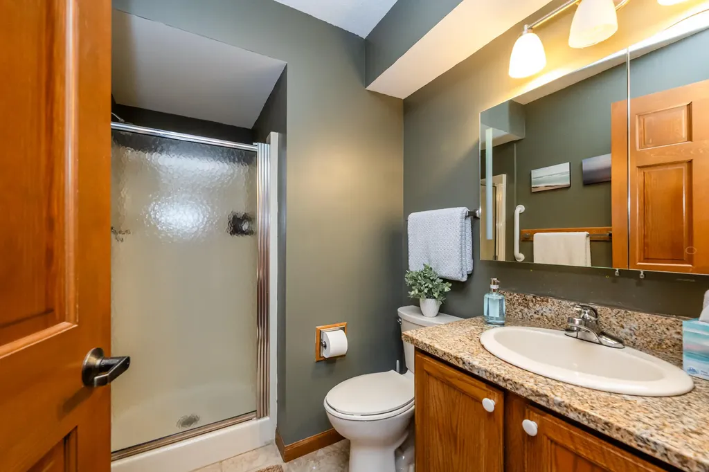 197 Wayne Street St. Joseph City MI 49085