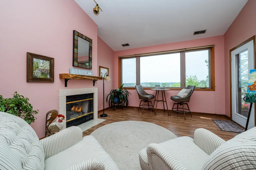 197 Wayne Street St. Joseph City MI 49085