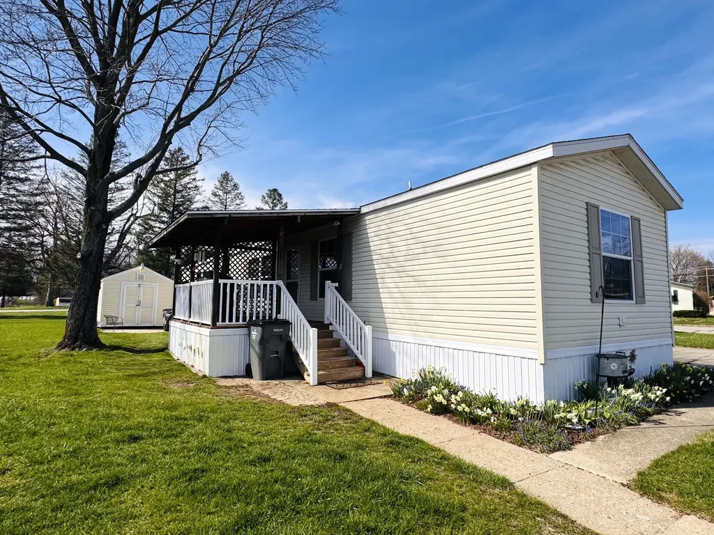 69205 Garver Lake Road Edwardsburg Village MI 49112