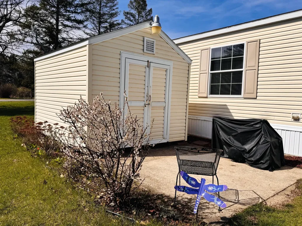 69205 Garver Lake Road Edwardsburg Village MI 49112