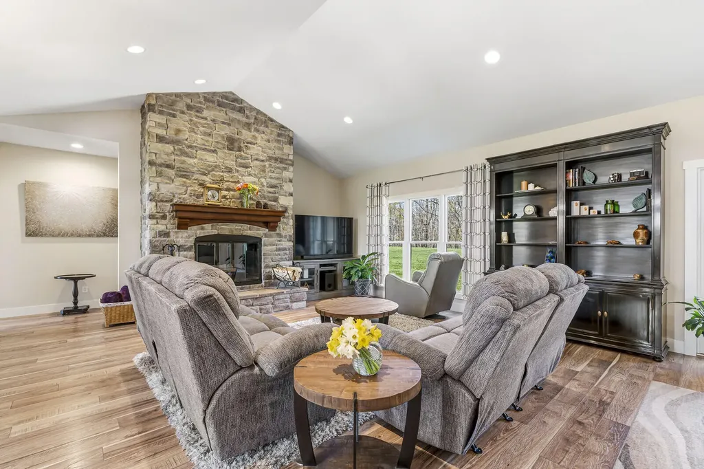 10353 Jill Lane Oronoko Charter Township MI 49103