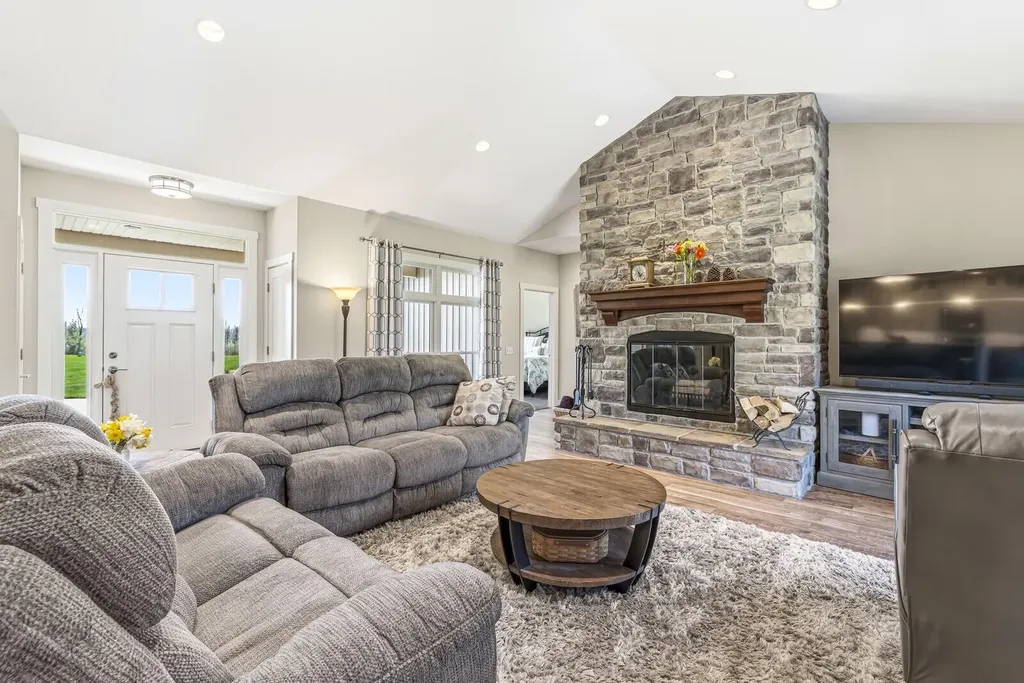 10353 Jill Lane Oronoko Charter Township MI 49103