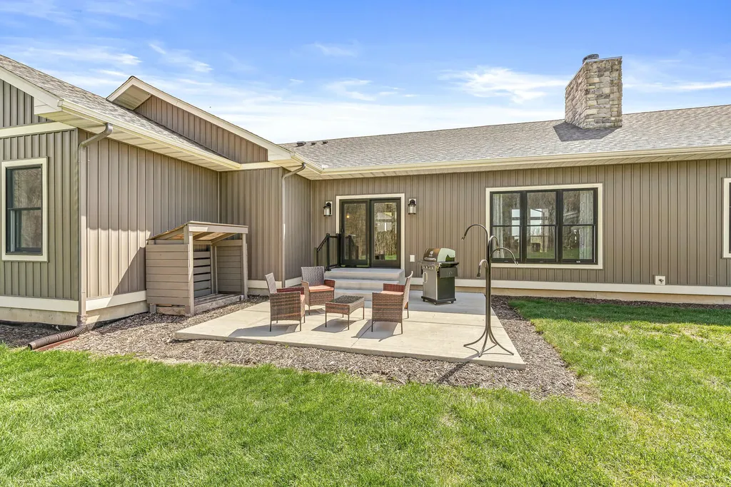 10353 Jill Lane Oronoko Charter Township MI 49103