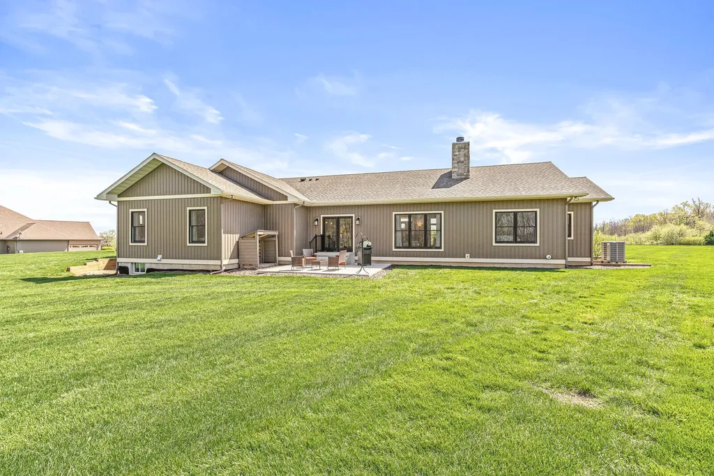 10353 Jill Lane Oronoko Charter Township MI 49103