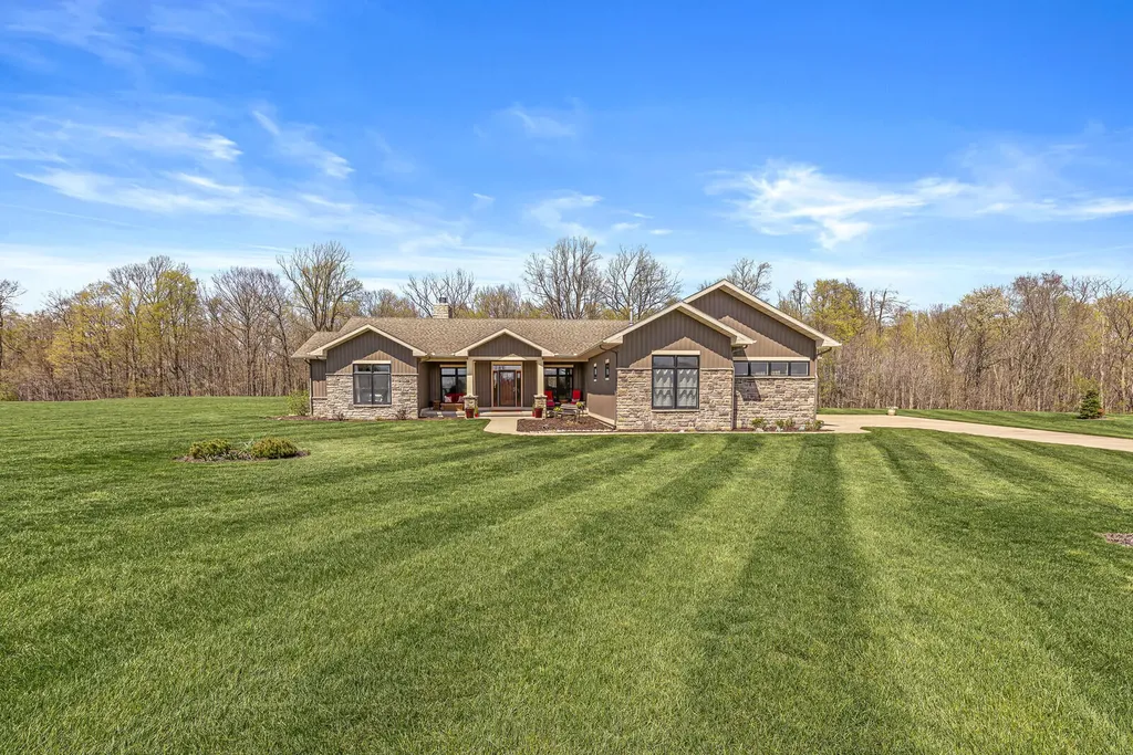 10353 Jill Lane Oronoko Charter Township MI 49103