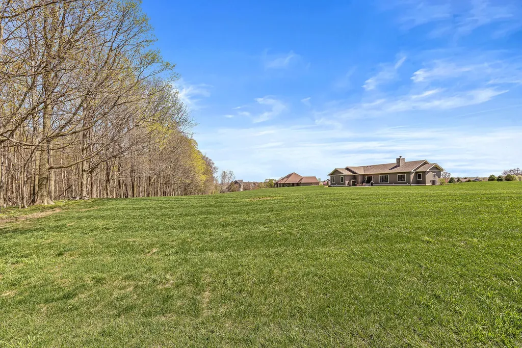 10353 Jill Lane Oronoko Charter Township MI 49103