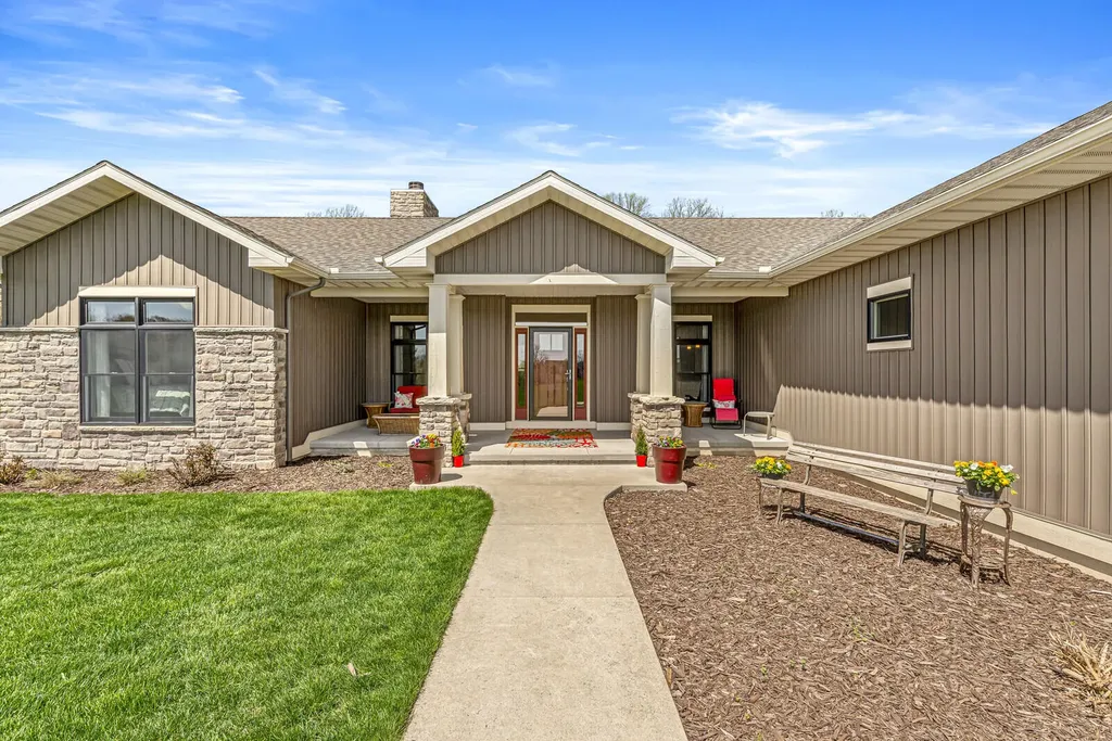 10353 Jill Lane Oronoko Charter Township MI 49103