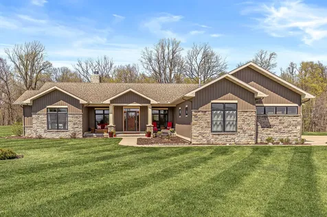 10353 Jill Lane Oronoko Charter Township MI 49103