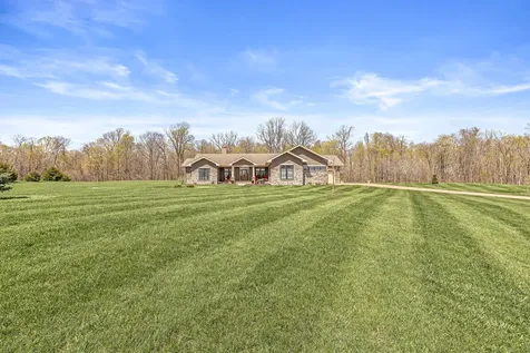 10353 Jill Lane Oronoko Charter Township MI 49103