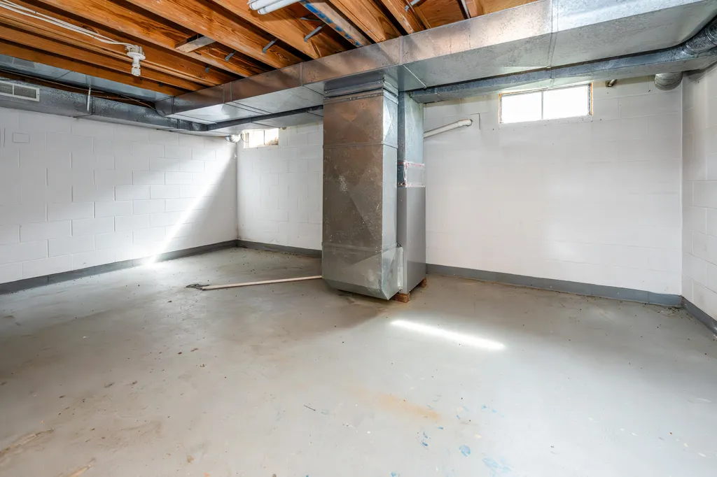 1375 Catherine Circle Lincoln Charter Township MI 49085