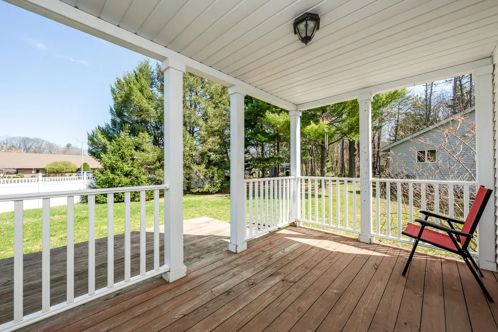 1375 Catherine Circle Lincoln Charter Township MI 49085