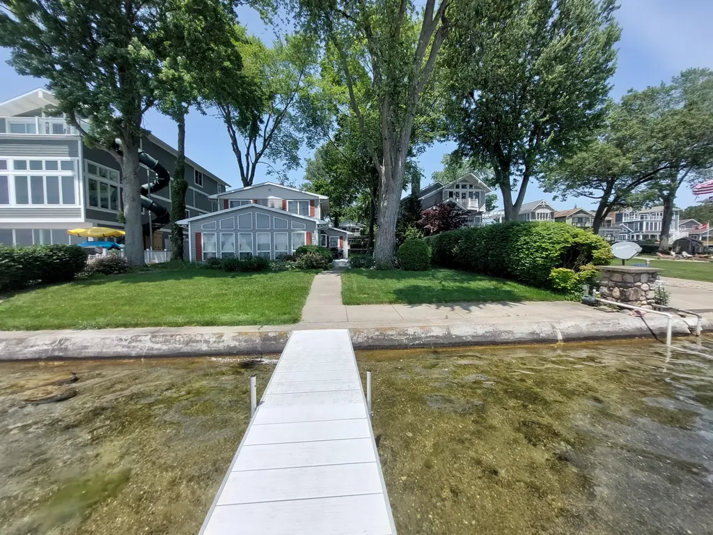 23675 N Shore Drive Ontwa Township MI 49112