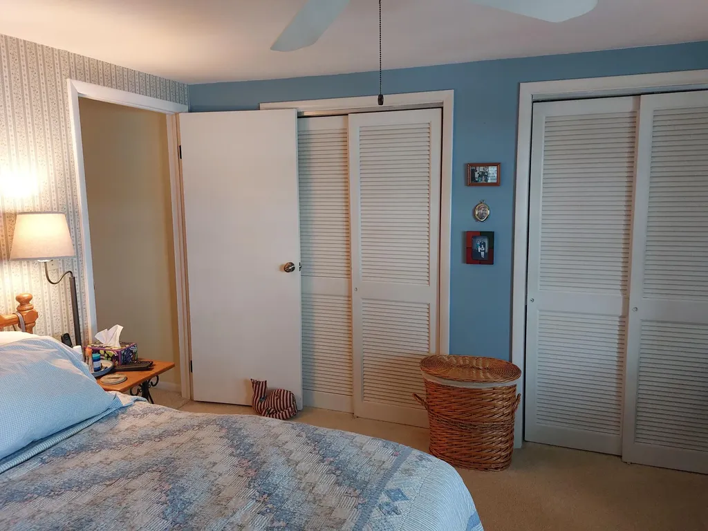 23675 N Shore Drive Ontwa Township MI 49112