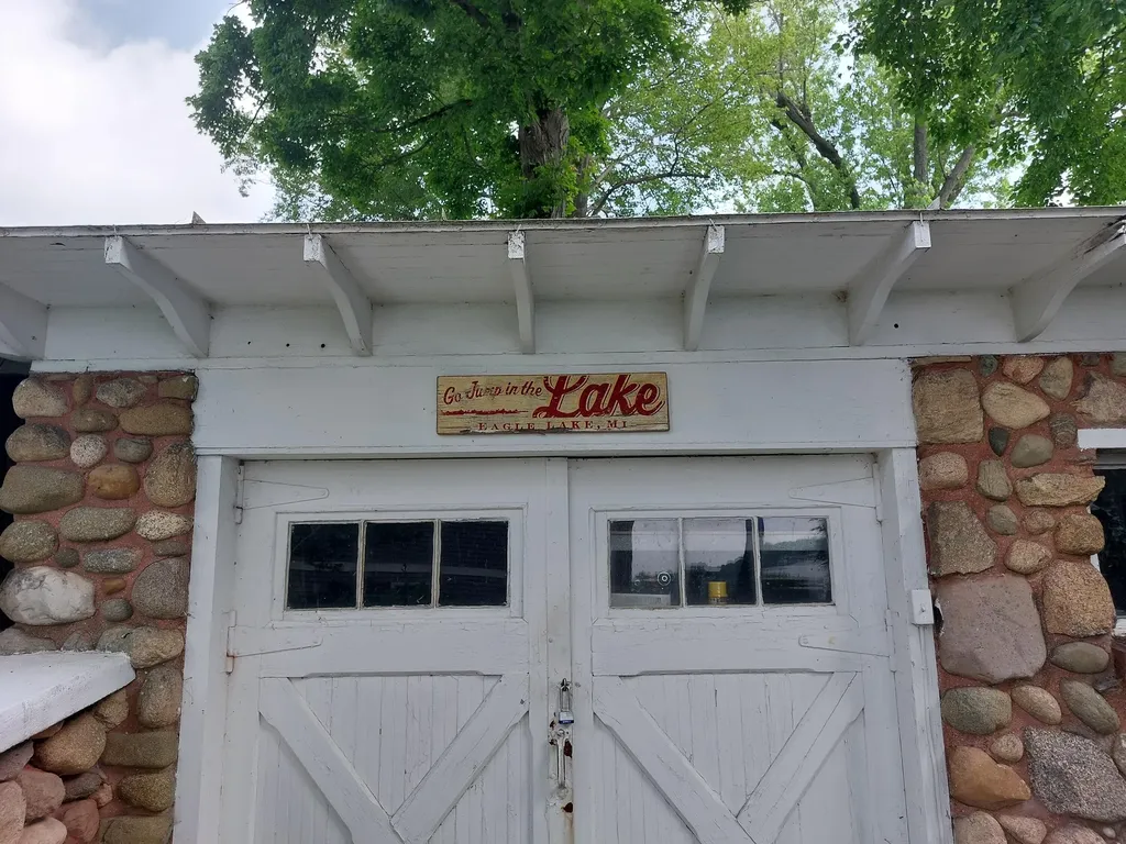 23675 N Shore Drive Ontwa Township MI 49112
