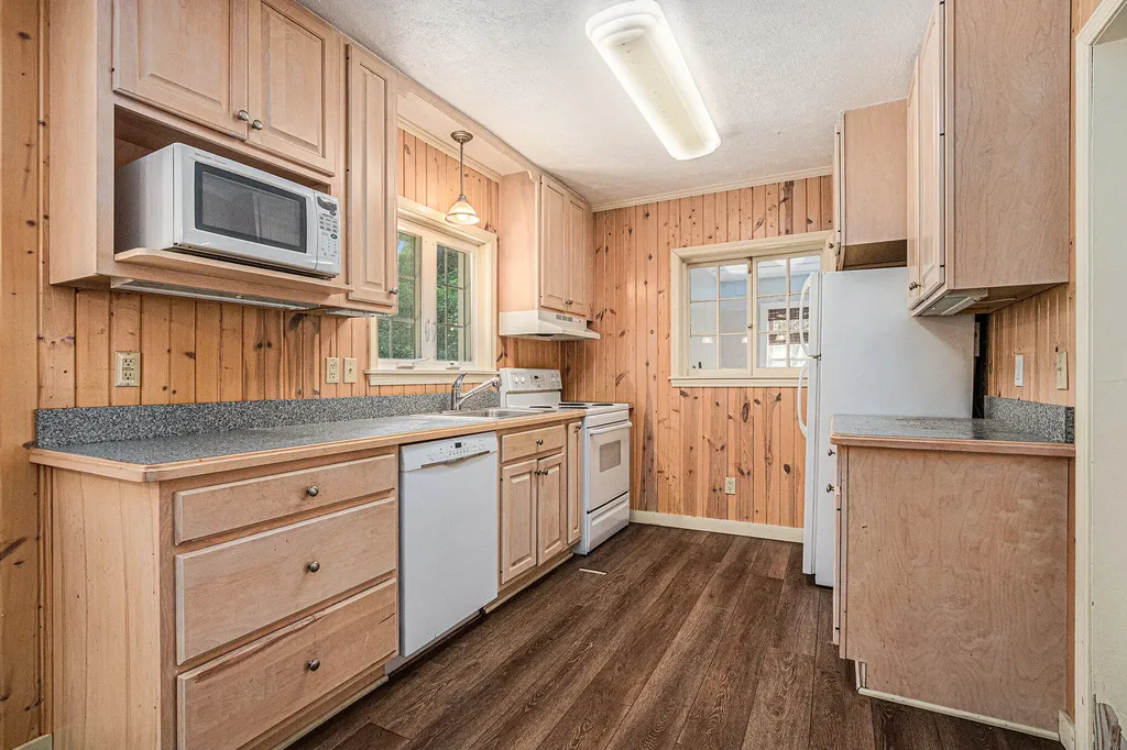 49209 Howard Avenue Grand Beach Village MI 49117
