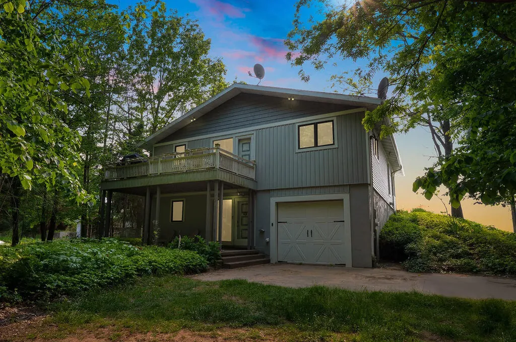 1140 Edgewater Terrace Casco Township MI 49090