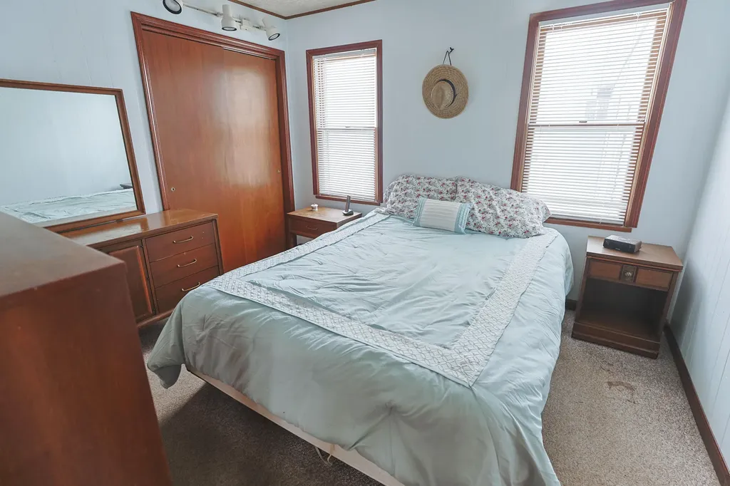 15899 Lakeview Drive Buchanan Township MI 49107