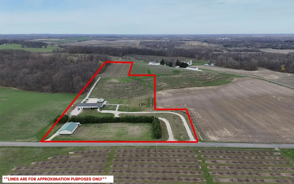 7785 Hill Road Bainbridge Township MI 49098