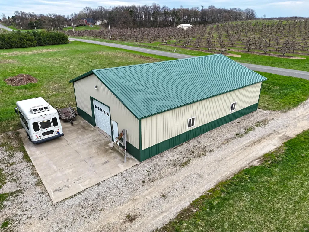 7785 Hill Road Bainbridge Township MI 49098