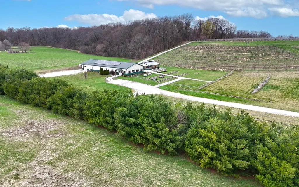 7785 Hill Road Bainbridge Township MI 49098