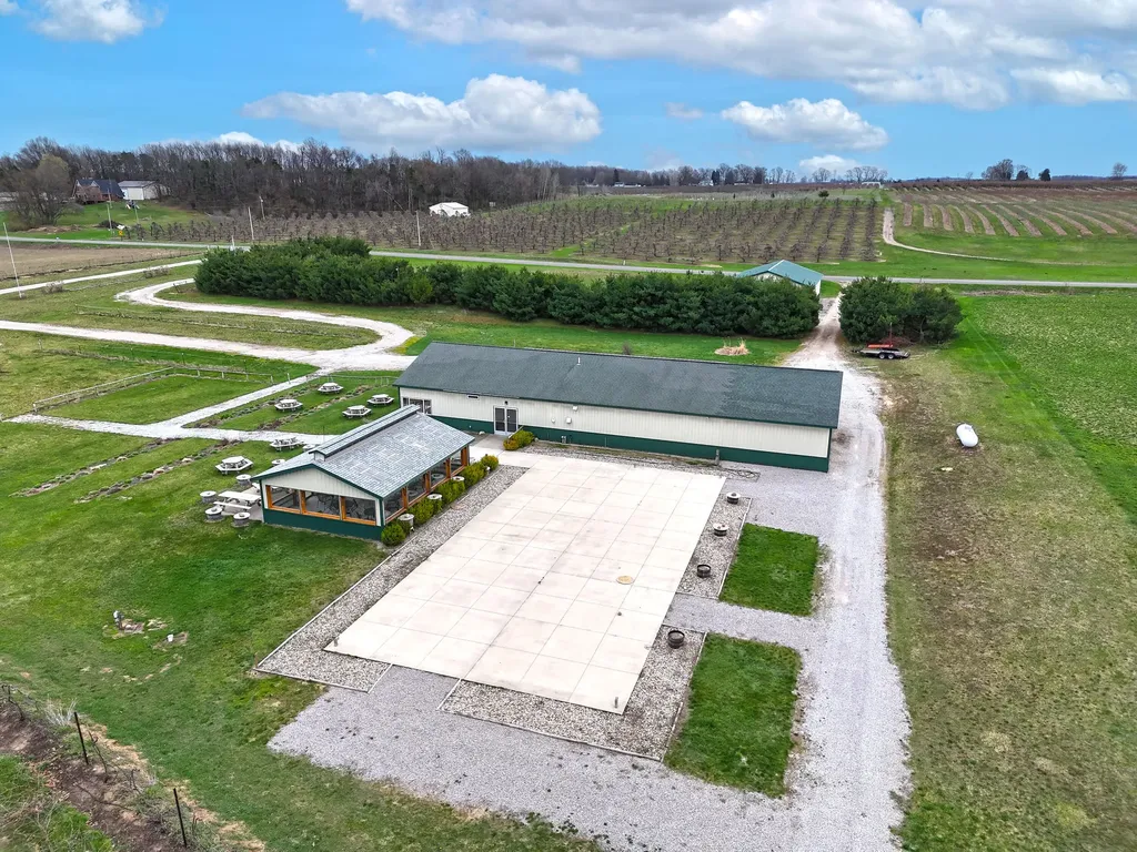 7785 Hill Road Bainbridge Township MI 49098