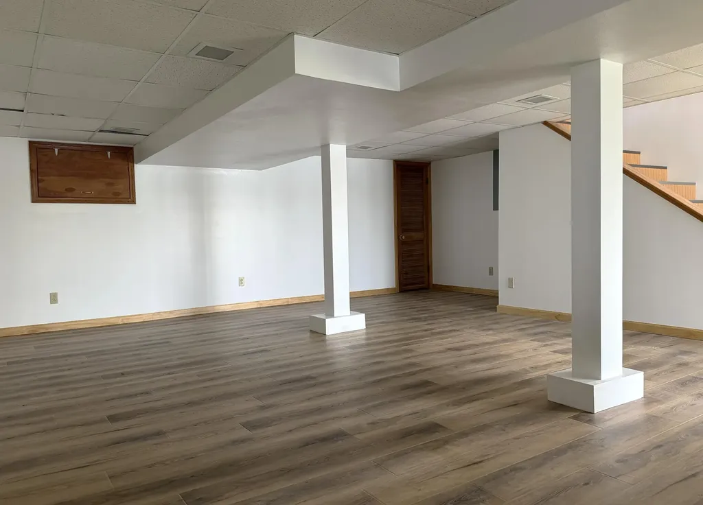 48168 70th Avenue Lawrence Township MI 49045