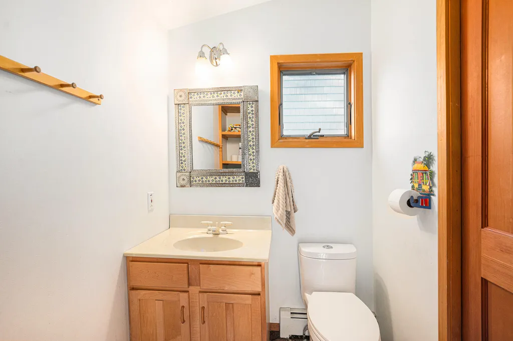 30 Lakeshore Drive South Haven City MI 49090