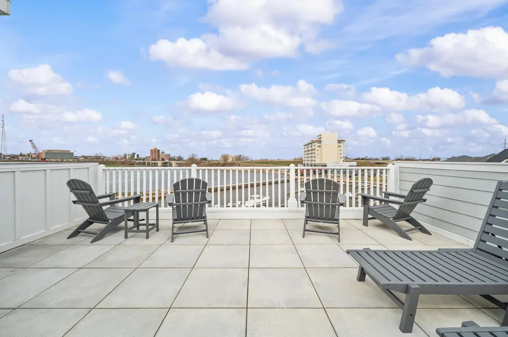 152 Mariners Cove St. Joseph City MI 49085