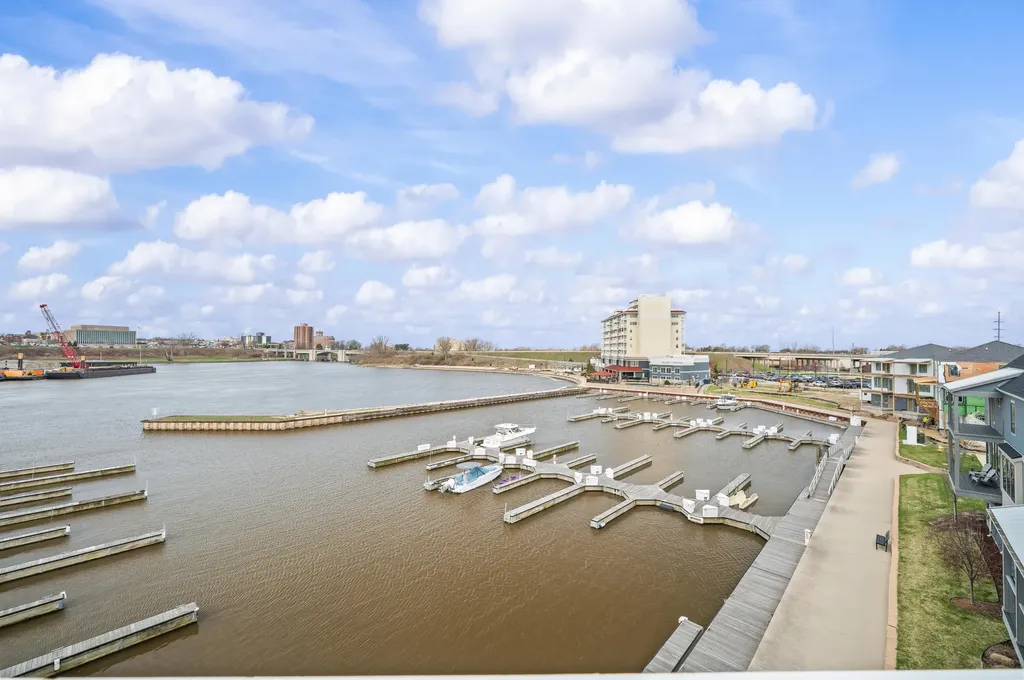 152 Mariners Cove St. Joseph City MI 49085