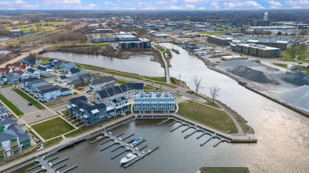 152 Mariners Cove St. Joseph City MI 49085