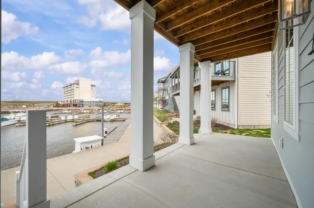 152 Mariners Cove St. Joseph City MI 49085