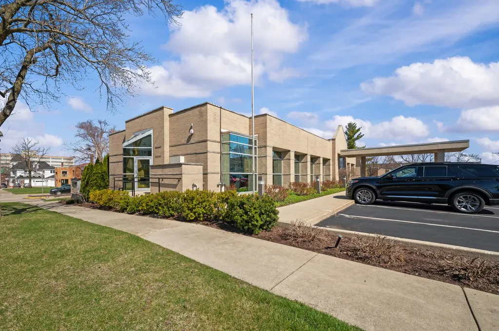 519 Main Street St. Joseph City MI 49085
