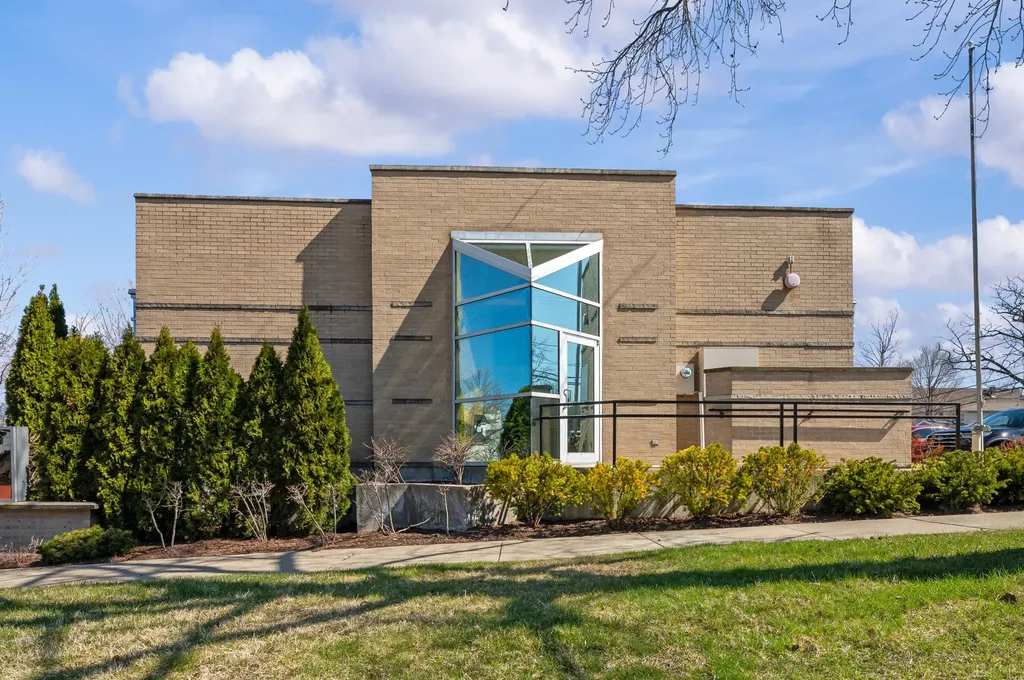 519 Main Street St. Joseph City MI 49085