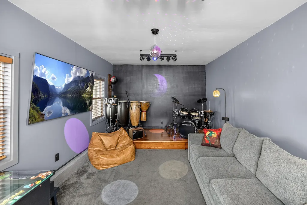 70649 Sunset Boulevard Porter Township MI 49130