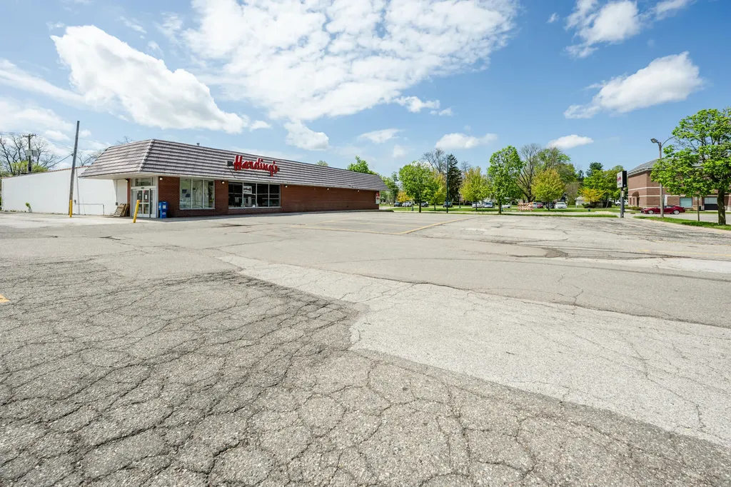 102 Park Place Dowagiac City MI 49047