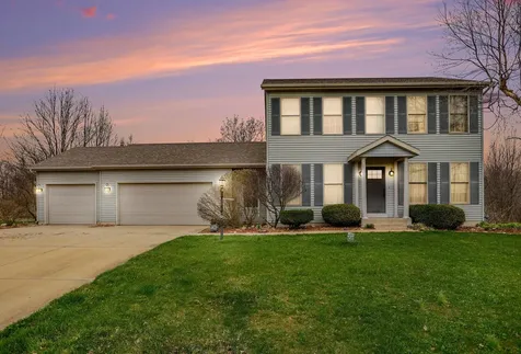 2233 Suncrest Breeze Oronoko Charter Township MI 49103