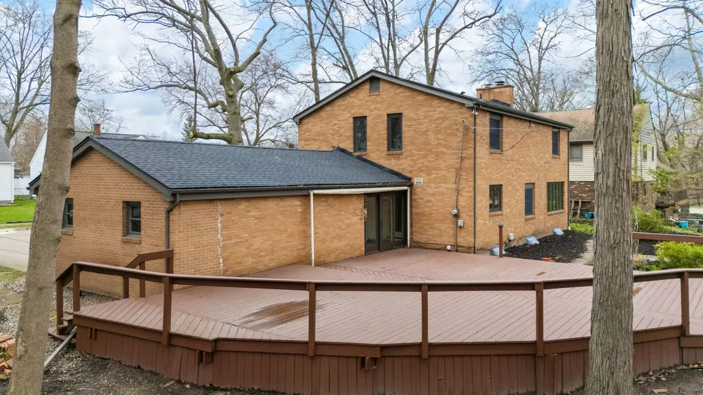 703 Comings Avenue St. Joseph City MI 49085