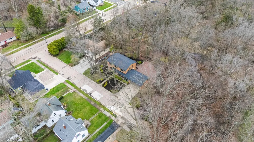 703 Comings Avenue St. Joseph City MI 49085