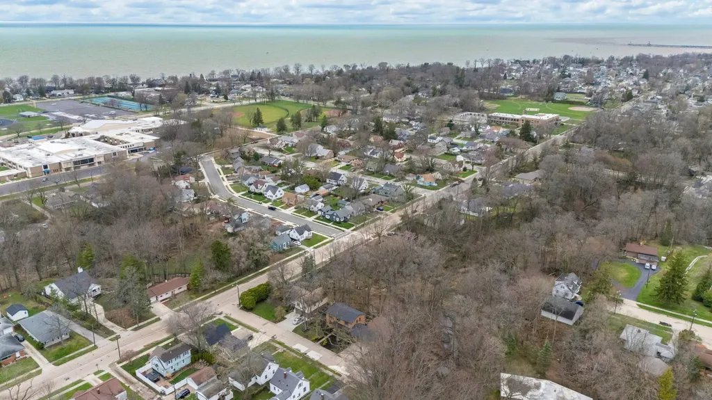 703 Comings Avenue St. Joseph City MI 49085