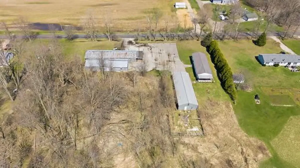 68715 66th Avenue Hartford Township MI 49098
