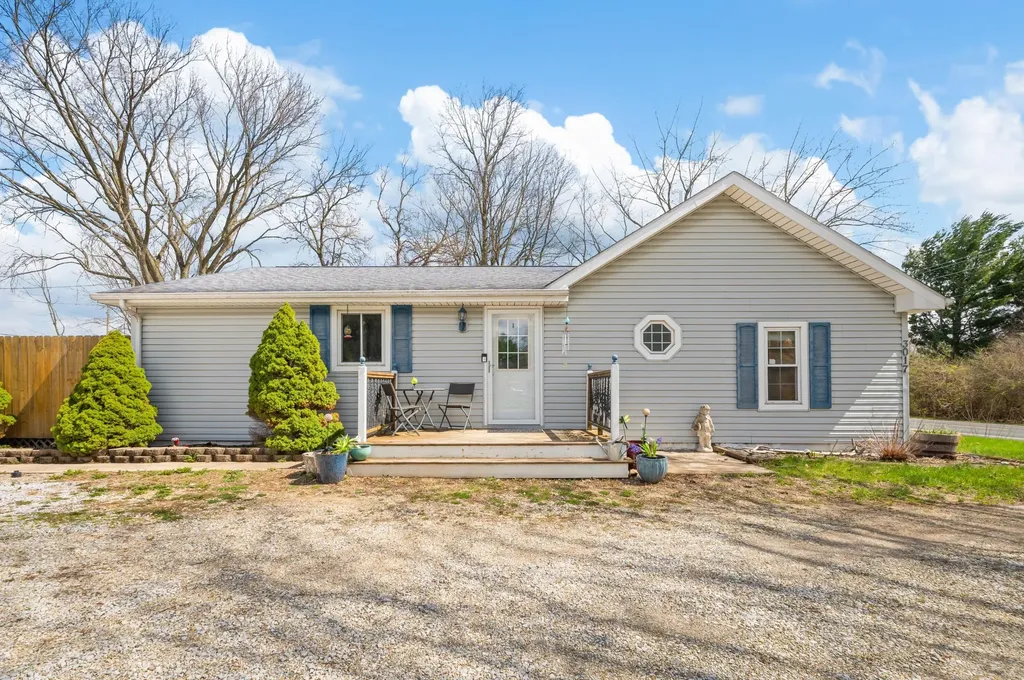 3017 Walton Road Niles Township MI 49107